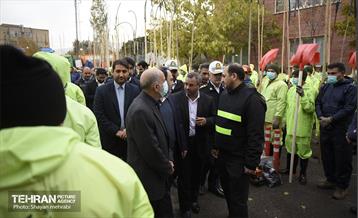 مانور برف روبی در منطقه ۳ تهران 16