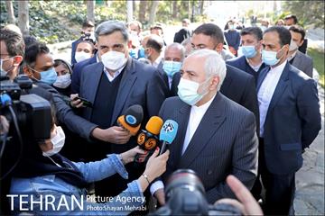 آیین کاشت نهال دوستی با حضور همسران دیپلمات مقیم ایران 23
