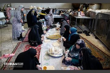 بازدید سخنگوی شهرداری تهران از فعالیت گروه‌های جهادی در منطقه 5