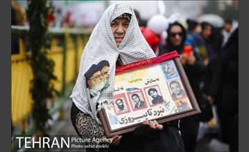 راهپیمایی 22 بهمن 29