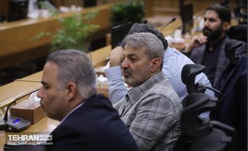 دیدار شهردار تهران با مدیر عامل فروشگاه‌های زنجیره‌ای اتکا 4