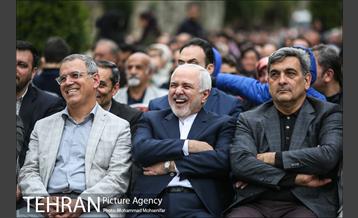 حضور شهردار تهران در جشن نوروزی میدان مشق 17