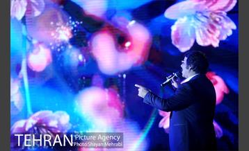 ویژه برنامه شب فیروزه ای در دریاچه شهدای خلیج فارس 29