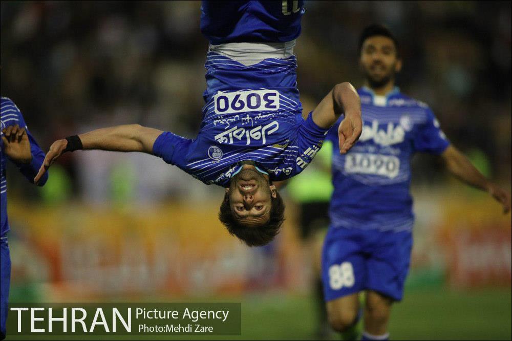 دیدار تیم‌های فوتبال پدیده و استقلال