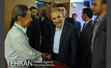 شهردار تهران میهمان کنفرانس بین المللی مواد مغناطیسی و ابر رسانه 17