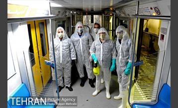عملیات ضد عفونی کردن مترو تهران 7