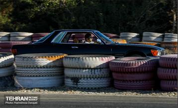 آزادی، میزبان کلوپ بنزسواران 10