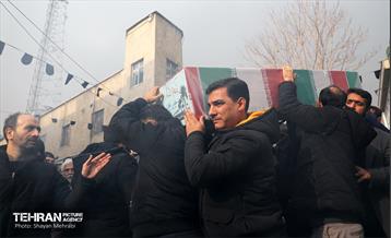 تشییع پیکر ۲۰۰ شهید گمنام دفاع مقدس در تهران 58