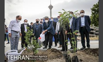 آیین امضای دو تفاهم نامه همکاری فی مابین شهرداری تهران و دانشگاه تهران 30