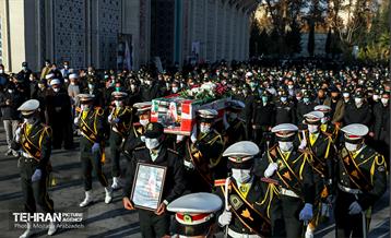 مراسم وداع و تشییع پیکر سردار محمد کریم بیات 20