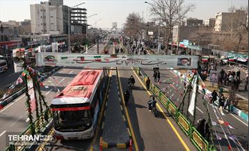 خدمات شهرداری تهران در پایان راهپیمایی ۲۲ بهمن - ۱ 18