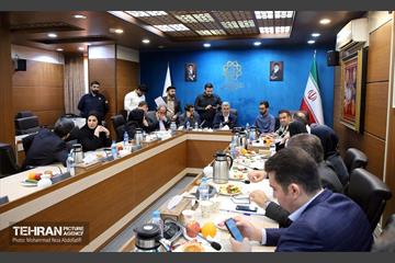 بازدید مدیر اداره کل سرمایه انسانی از سازمان زیباسازی 1
