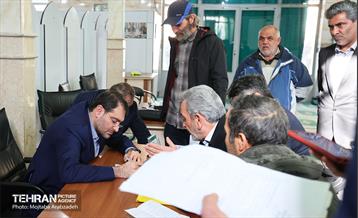 قرار خدمت؛ دیدار مردمی شهردار تهران در مسجد جامع مسعودیه 29