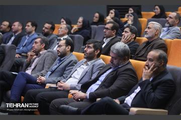 نشست فصلی مدیران معاونت مالی و اقتصاد شهری 56