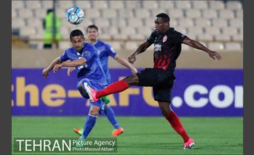 دیدار تیم های فوتبال استقلال ایران و الاهلی امارات