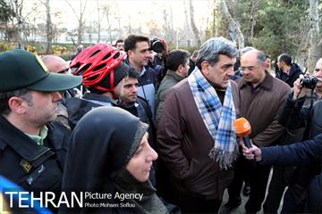 حضور پیروز حناچی در برنامه دوچرخه سواری روز هوای پاک در بوستان لاله 9