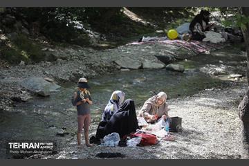 همایش پیاده روی خانوادگی در رود دره فرحزاد 40