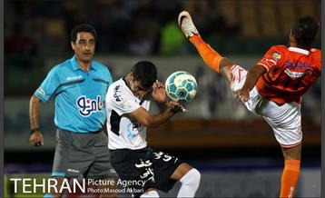 دیدار صبای قم و سایپا در لیگ برتر فوتبال 24