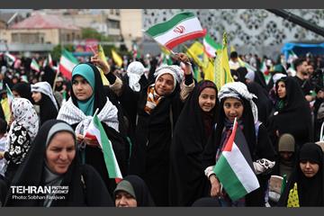 اجتماع «دختران آرمانی» 9
