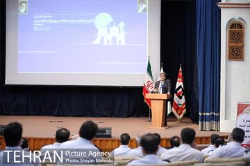 آیین تقدیر از آتش نشانان حریق پالایشگاه تهران 21