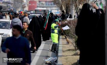 خدمات شهرداری تهران در پایان راهپیمایی ۲۲ بهمن 26