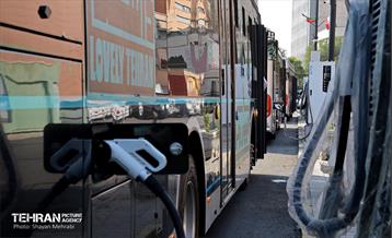 به وقت خدمت؛ ایستگاه شارژ اتوبوس برقی «قورخانه» 5