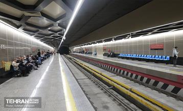 ایستگاه متروی میدان حضرت ولی‌عصر (عچ) 9