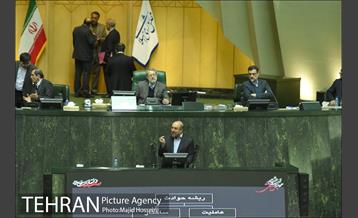 حضور شهردار تهران در جلسه علنی مجلس شورای اسلامی 22