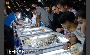 شبهای پر هیاهوی چهاراه گلوبندک 23