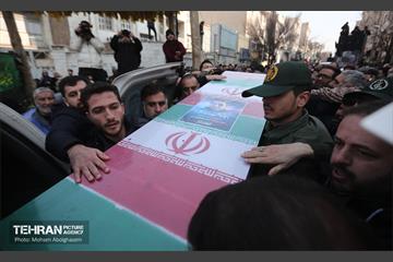 تشییع پیکر شهید مدافع حرم سعید علیدادی 5