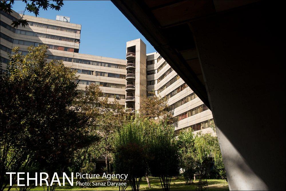 شهرک اکباتان‎ 18