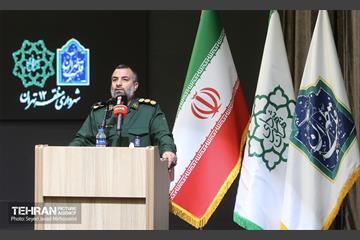 نشست فصلی ائمه جماعت و مدیران حوزه های علمیه منطقه 12 با مدیران شهری 19