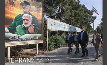 حضور شهردار تهران در بهشت زهرا(س) و مزار شهدای آتش نشان 4