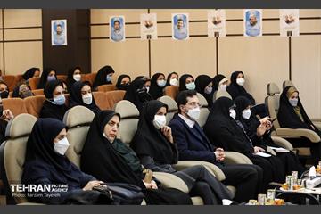 نشست هم اندیشی بانوان منطقه 5 شهرداری تهران 35