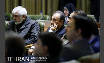 جلسه شورای شهر با حضور شهردار تهران 6