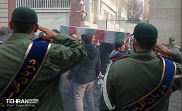 تشییع پیکر ۲۰۰ شهید گمنام دفاع مقدس در تهران 59