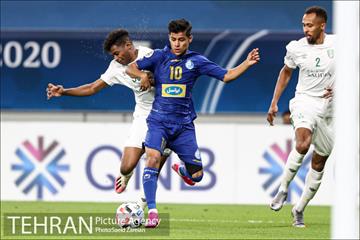 دیدار تیم های استقلال تهران و الاهلی عربستان 2