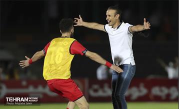 پنجمین قهرمان پی در پی پرسپولیس در لیگ برتر 35