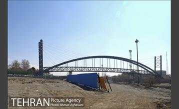 پل عابرپیاده کابلی جوادیه (شرقی) 1