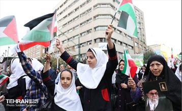 راهپیمایی ۱۳ آبان 29