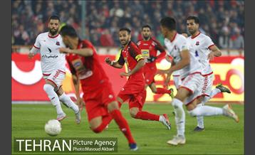 دیدار تیم های پرسپولیس و نساجی مازندران 2