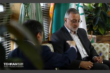 دیدار رئیس بنیاد مستضعفان با شهردار تهران