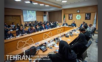 نشست اعضای شورا شهر با جمعیت جوانان شورای شهر 24