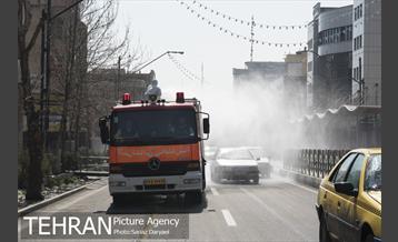 عملیات گندزدایی زدایی و ضدعفونی معابر اصلی و فرعی خیابان ولیعصر‎(عج) 30