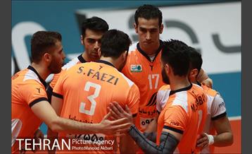 دیدار تیم های والیبال سایپا تهران و هاوش گنبد