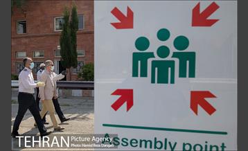 بازدید مدیرکل دفتر شهردار تهران از مرکز آموزش های آتش نشانی 9