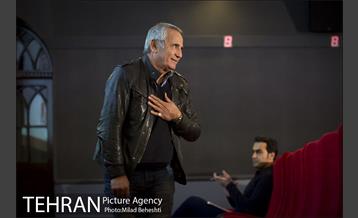 اکران فیلم های مسافران و عروس در موزه سینما 18