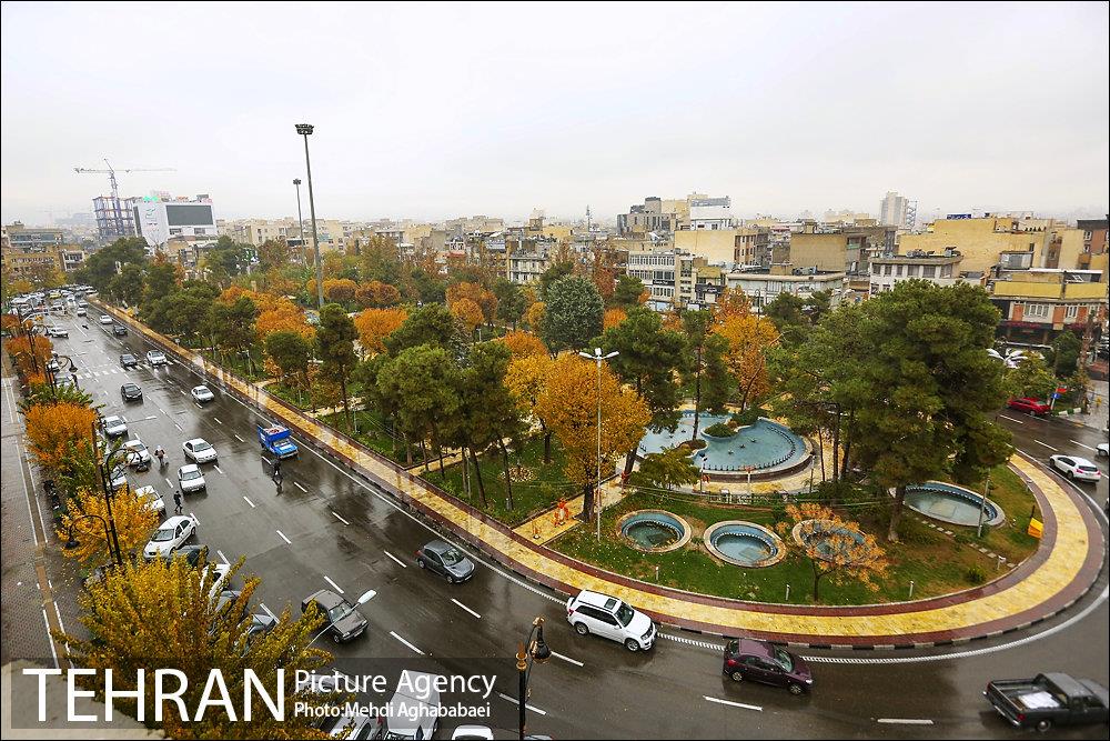 حال و هوای بارانی میدان هفت حوض  1