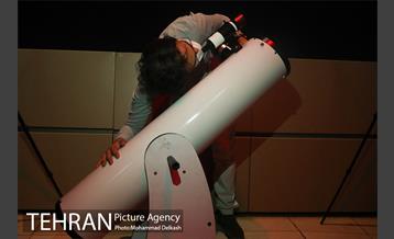 در جست و جوی دنباله دار 16