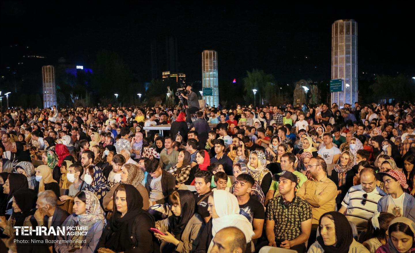 شب‌های فیروزه‌ای در آب و آتش 27